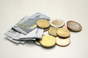 Bargeld-201020591444 (1)